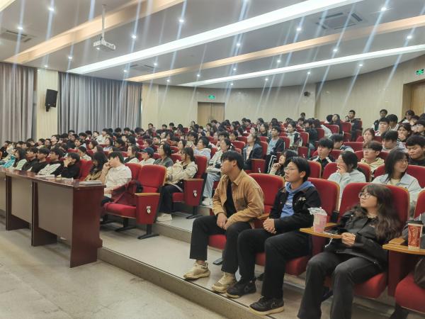 "C:\Users\王潔\Desktop\圖片2600.jpg"