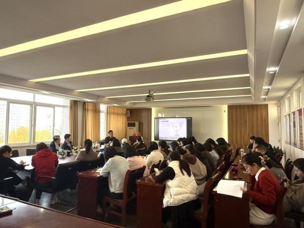 "C:\Users\王潔\Desktop\圖片2600.jpg"